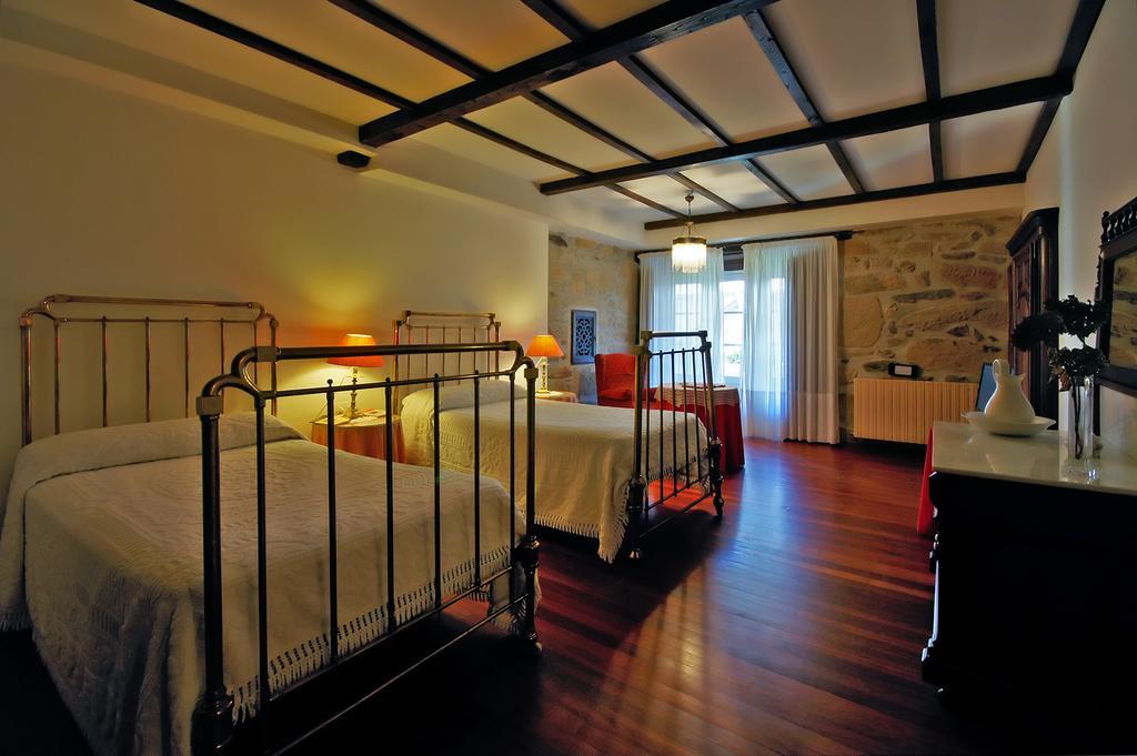 Casa Grande De Trives Bed & Breakfast Puebla de Trives Bilik gambar