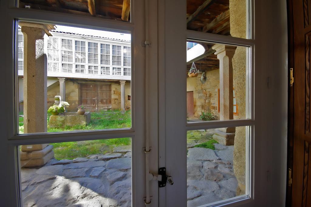 Casa Grande De Trives Bed & Breakfast Puebla de Trives Bilik gambar